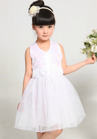 杭州童裝特價批發 2012新品童裝現貨上市，聚焦服裝服飾市場